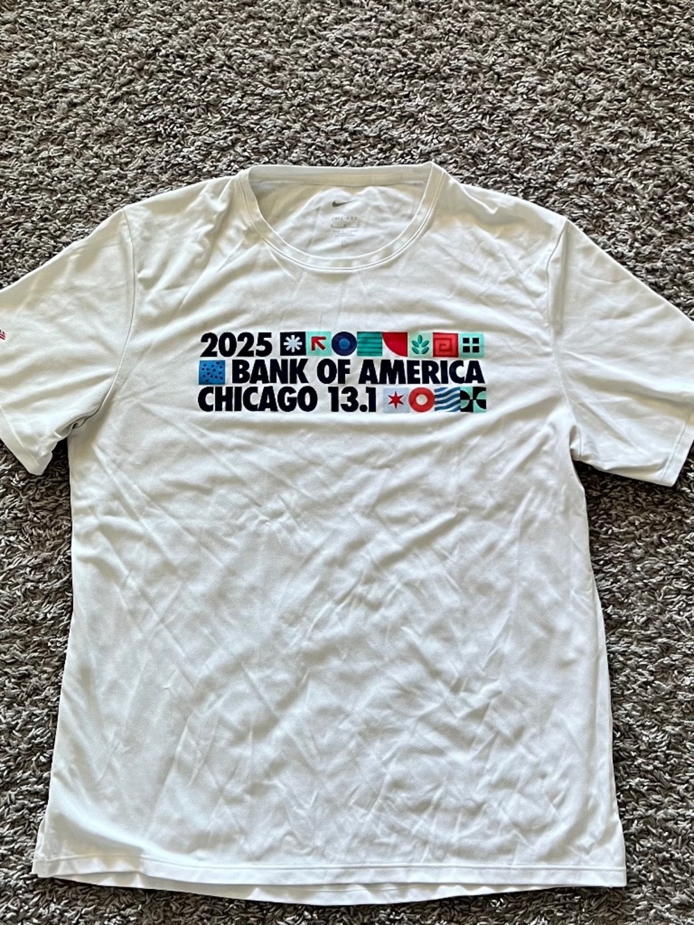Bank of America Chicago Half Marathon T-shirt White and Blue